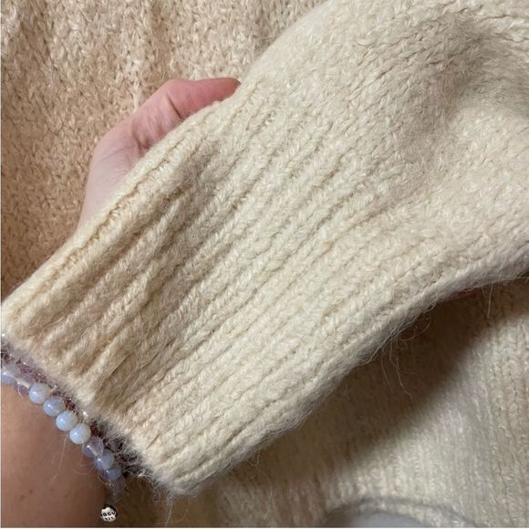 Zara NWOT Fine Knit Mock Cropped Turtleneck Sweater Cream Size Large - Picture 7 of 9